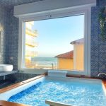 jacuzzi